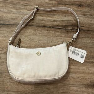 Lululemon City Essentials Mini Shoulder Bag 1L L Monogram Jacquard